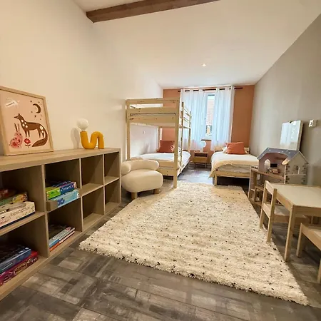 Holiday home L Escapade De Maison Familiale Cours Privee